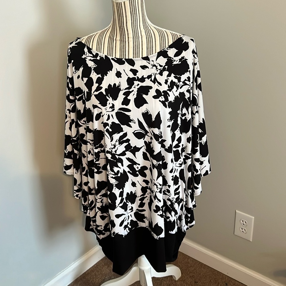 NWT Fashion Bug Top Size 2X